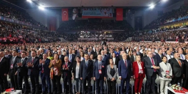 chp-kurultay-davasi-ertelendi-mi-chp-kurultay-davasi-ne-zamana-ertelendi-76mikb26.jpg